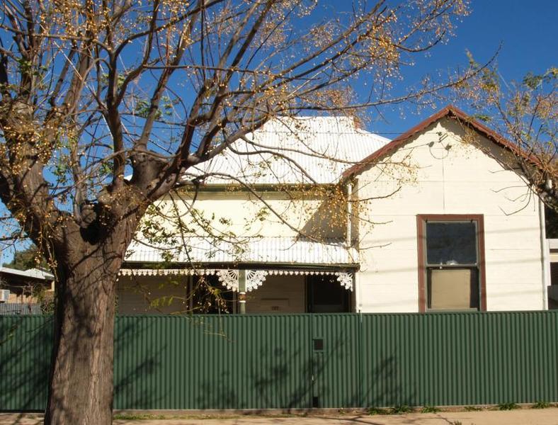 The Lodge Outback Motel Броукън Хил Екстериор снимка