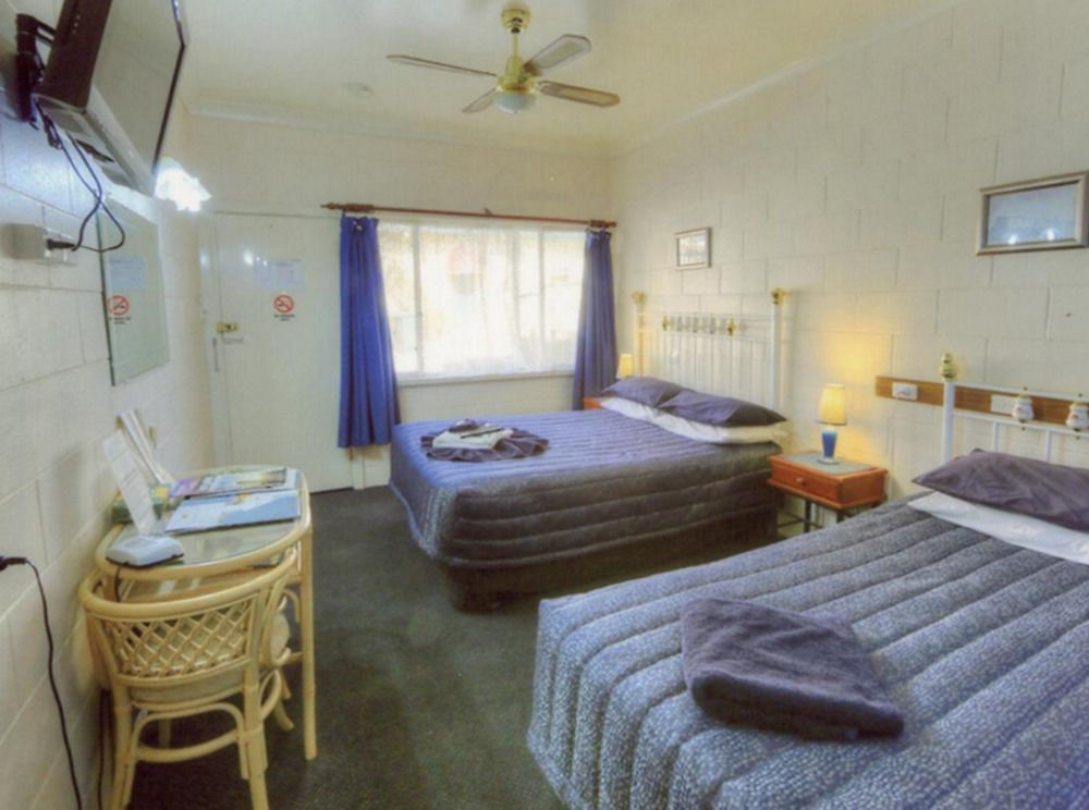 The Lodge Outback Motel Броукън Хил Екстериор снимка